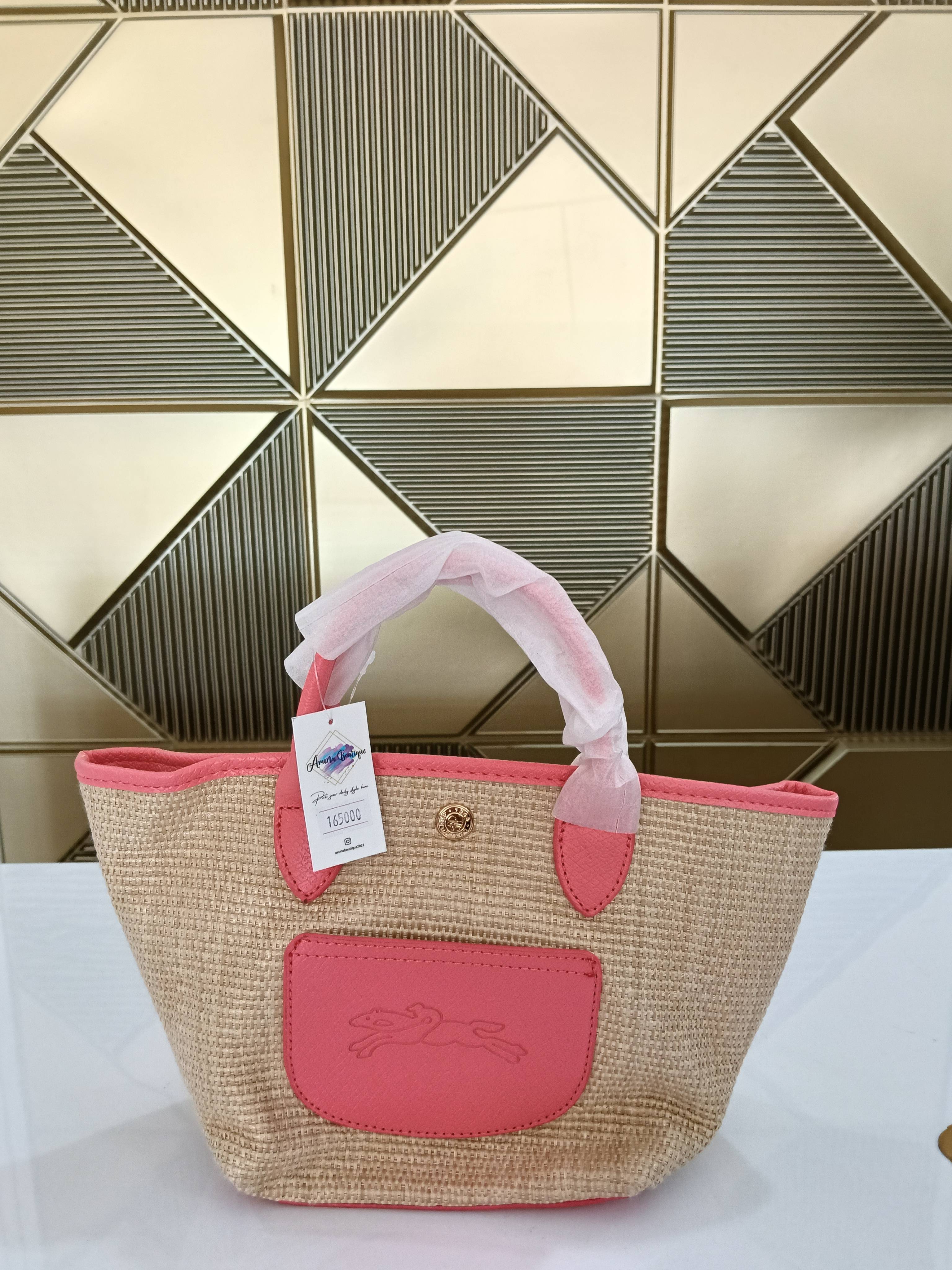 Tas lc anyam